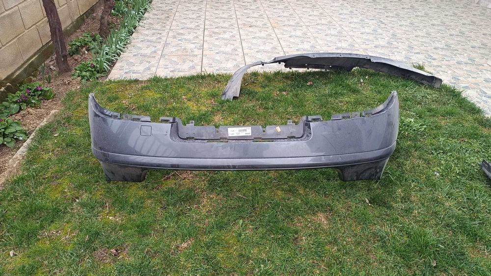 BMW E87 задна броня и прагове