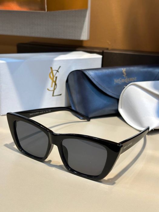 Ochelari Ysl noi