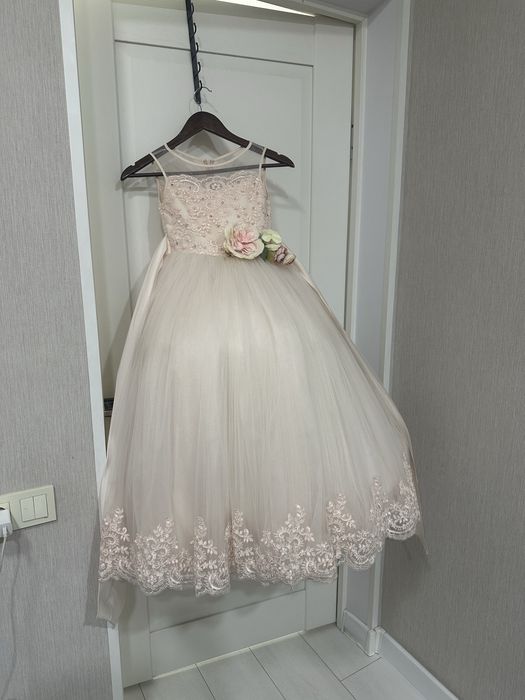 Пышное платье для девочки