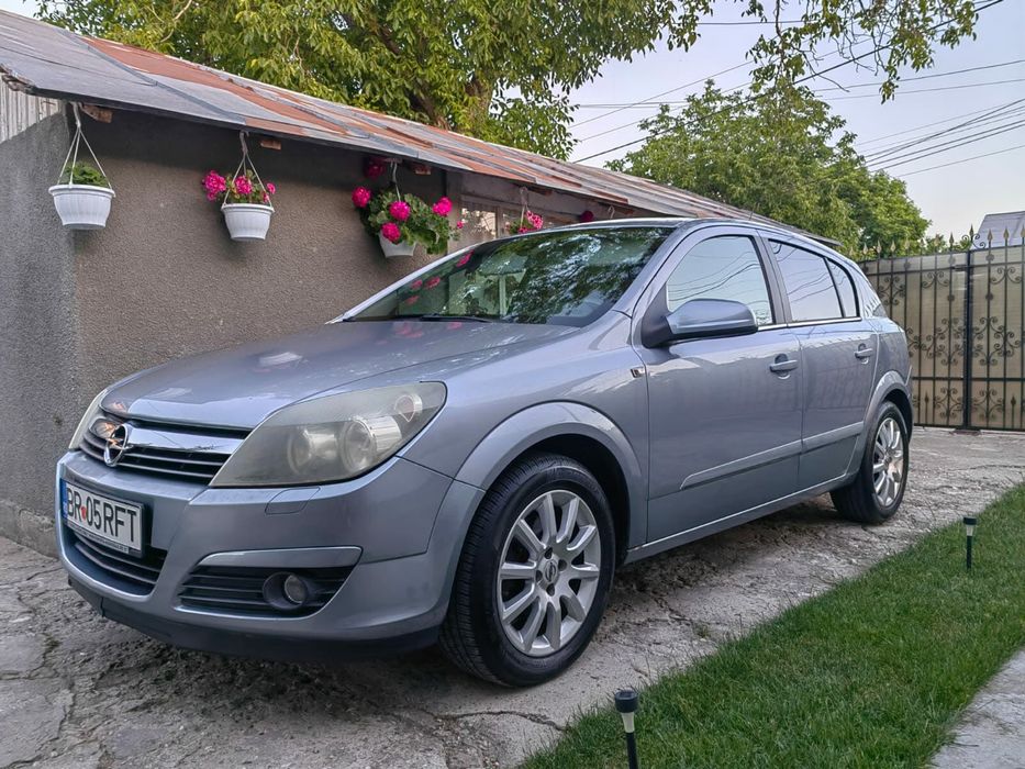 OPEL Astra 2005