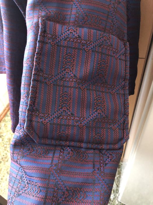 Продается курительный пиджак.