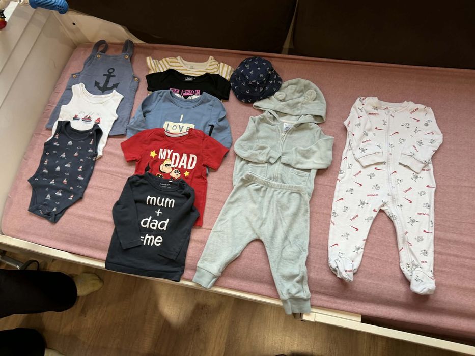 Бебешки дрешки 6-9 месеца