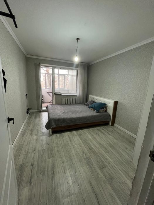 3 - комнатная квартира 18 мкр.