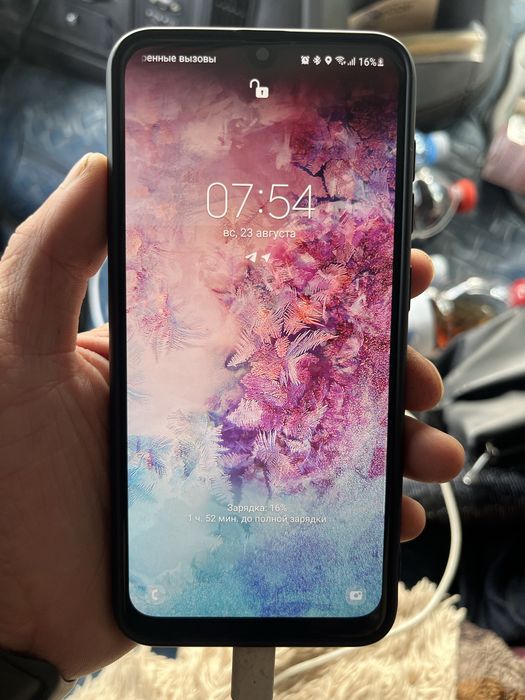 Самсунг а50 в отличном состояние