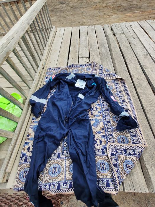 Спецодежда сатылмга бар,комбинезон и т б