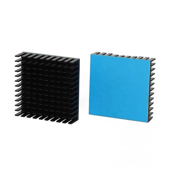 Алюминиевый радиатор-охладитель для чипов материнских плат 50x50x11mm
