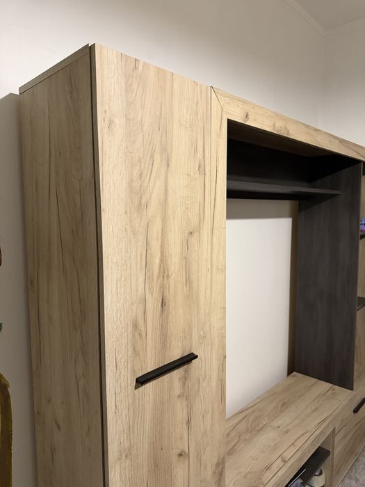 Mobilier sufragerie – aspect modern, foarte spațios, stejar + antracit