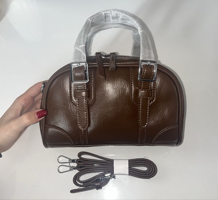 Кафява малка дамска чанта