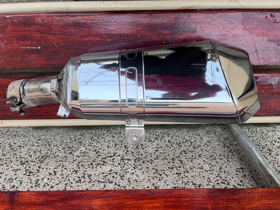 Ауспух bmw r1200r/rs