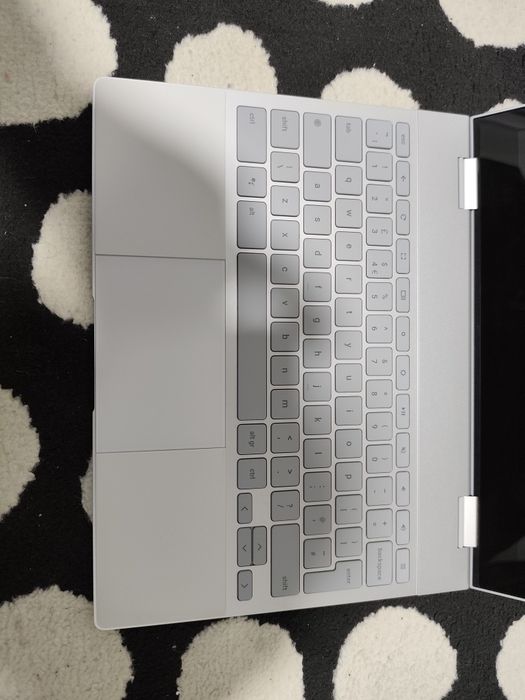 Лаптоп Google Pixelbook i7 16GB RAM 512 SSD touchscreen