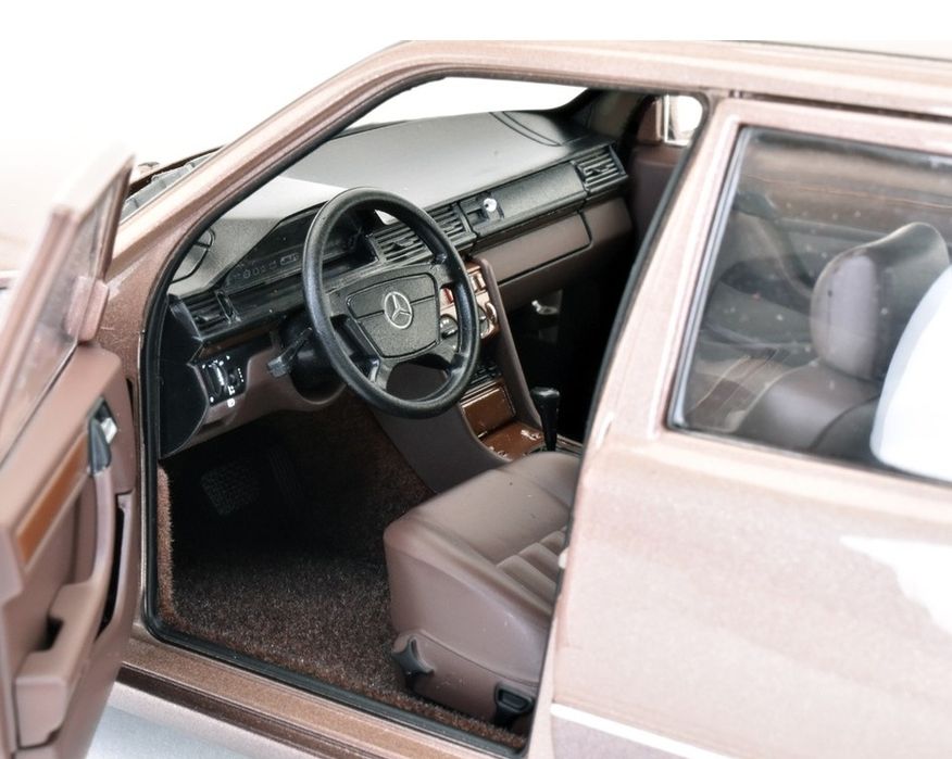 Масштабные модели 1/18