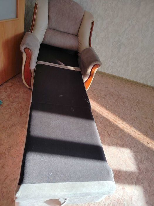 Отдам даром кресло срочно