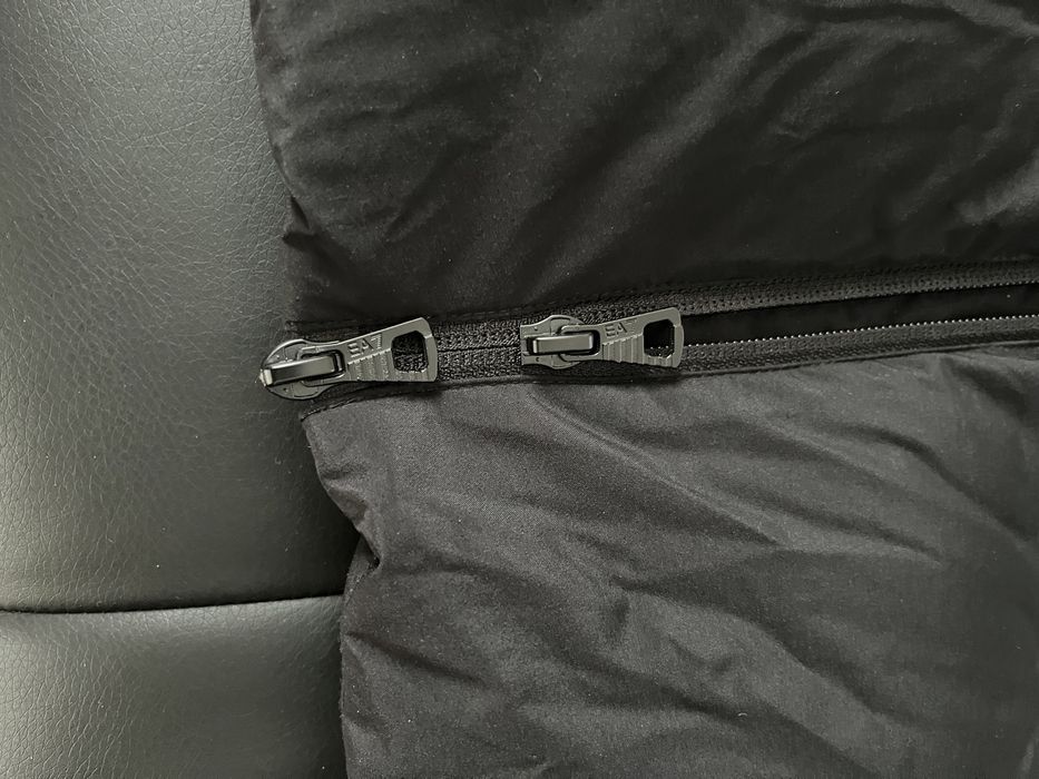 Бомбър Armani  и пухинка Armani