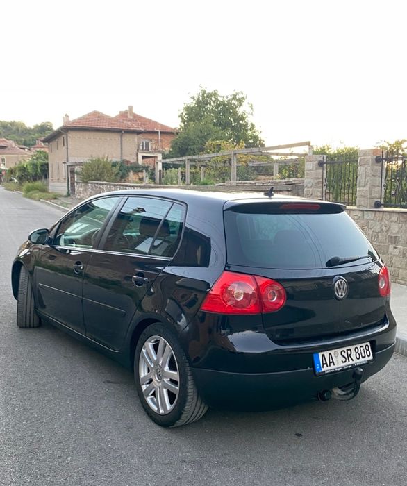 Golf 5 2.0 Tdi 140 к.с Нов Внос от Германия
