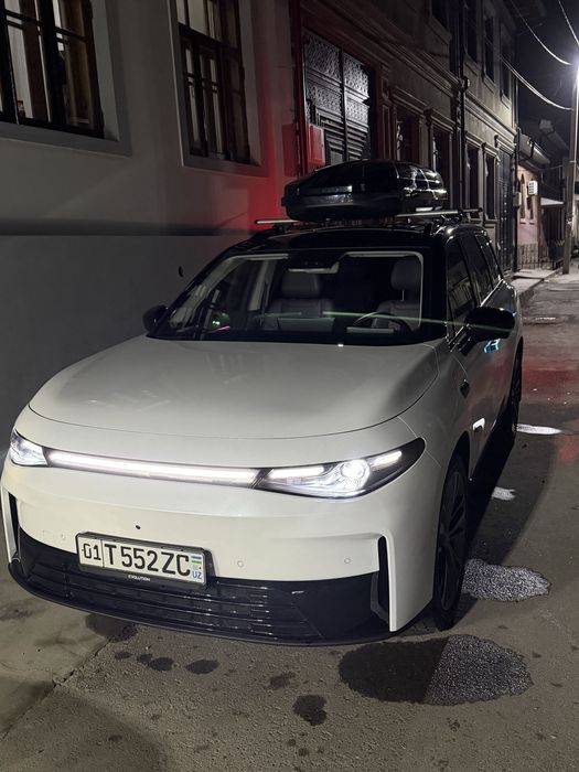 Bagaj universalniy 300 ltrli sotiladi