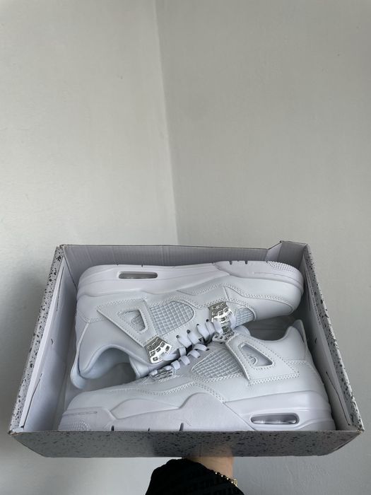 Jordan 4 Pure Money
