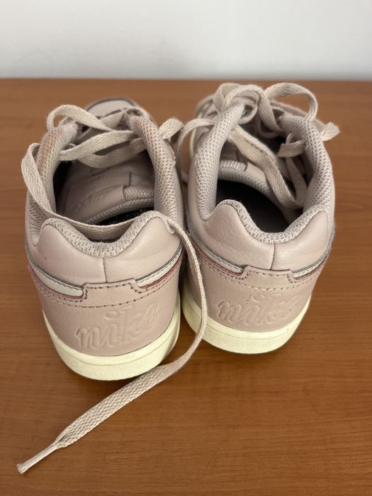 Adidasi Nike, marimea 36