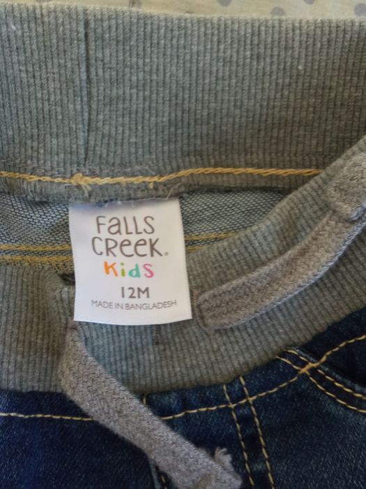 Нови бебешки дънки от САЩ размер 80