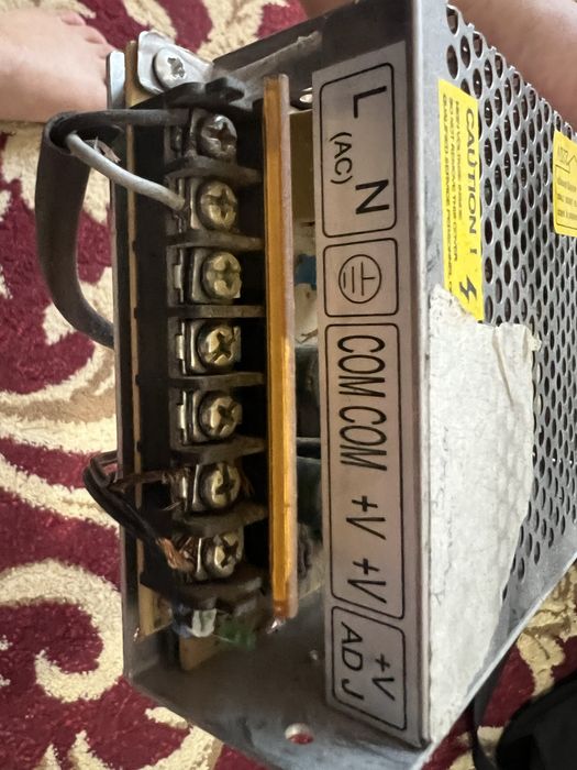 Универсальное блокпитание