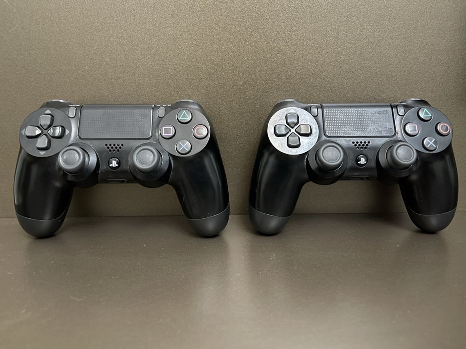 PS4 Pro 1TB, 2 геймпада, в хорошем состоянии