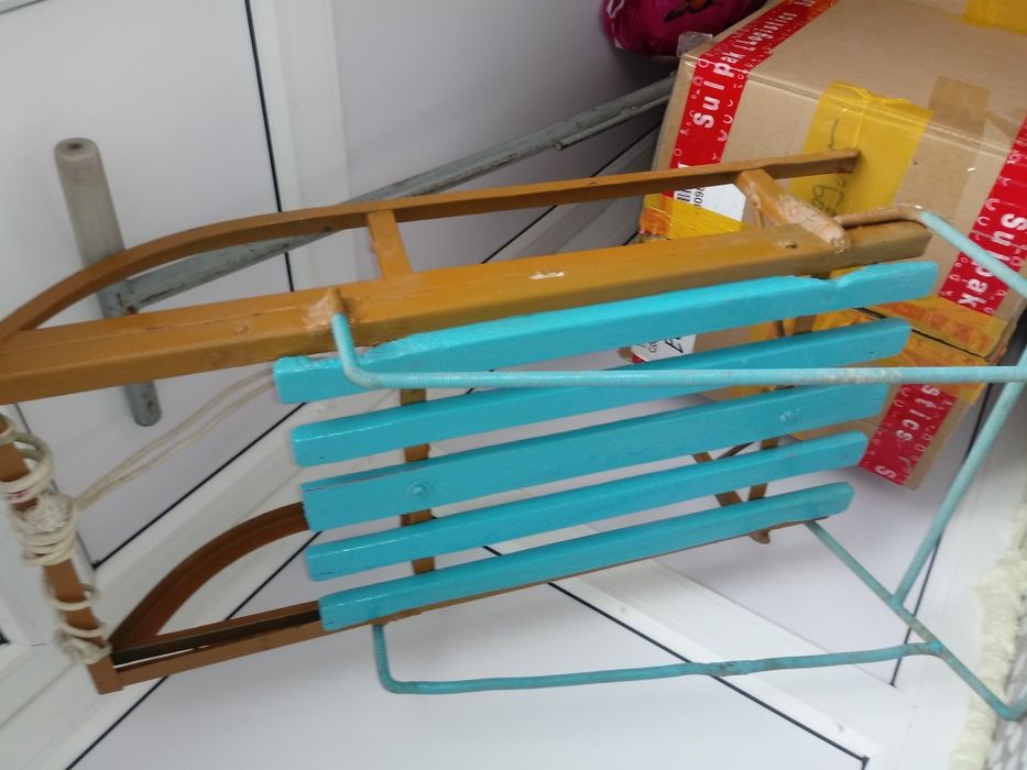 Продам детские сани.