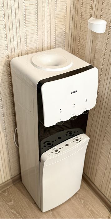 Диспенсер (Кулер)для воды ARG