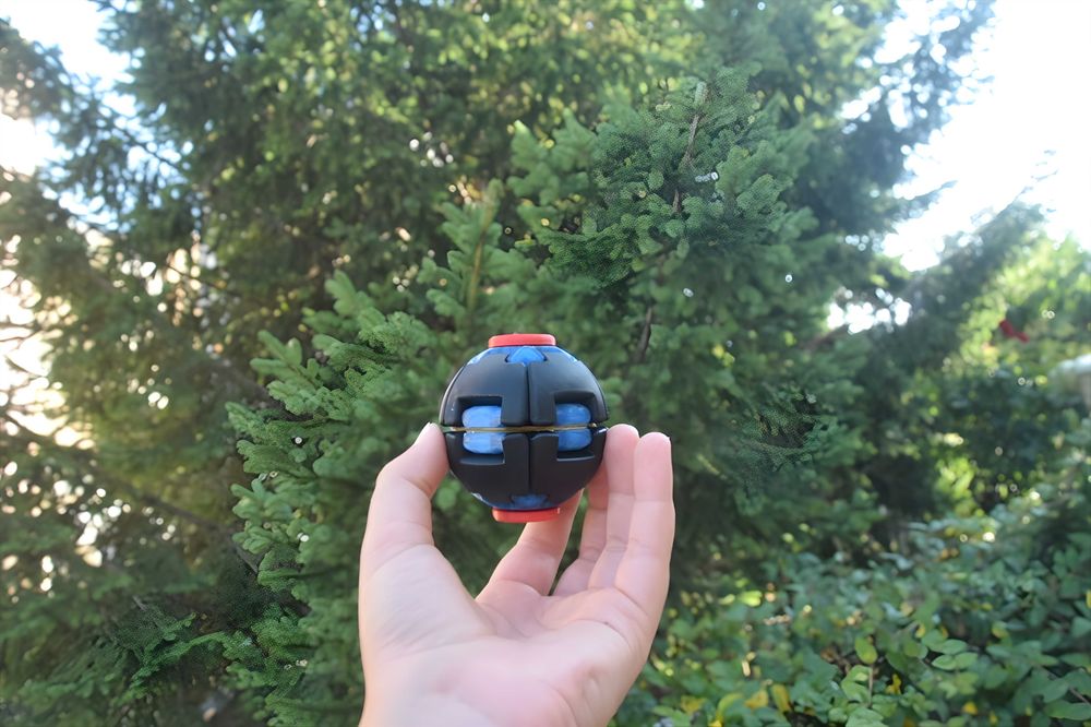 3d fidget въртяща топка