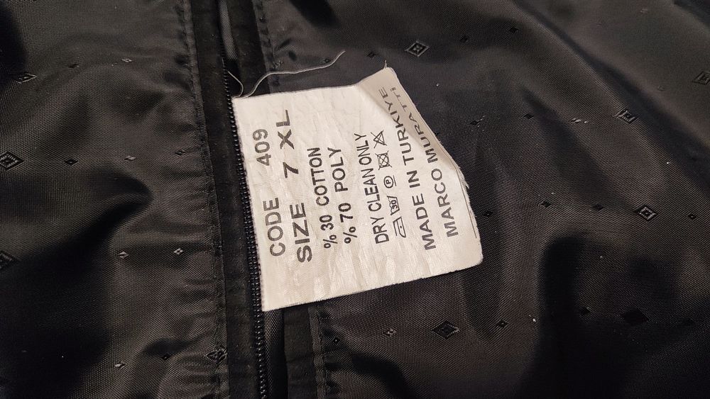 Kurtka spartivniy MARATON