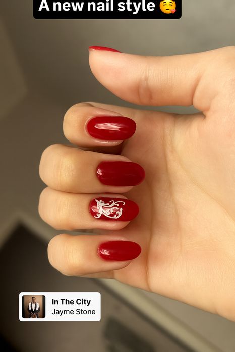 Маникюр и педикюр с выездом на дом