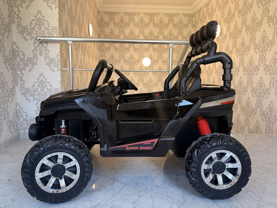 Двуместен акумулаторен джип UTV 4X4 12V/10Ah ,180W MP3 плейър