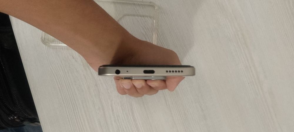 Itel p65 12/265GB идеально