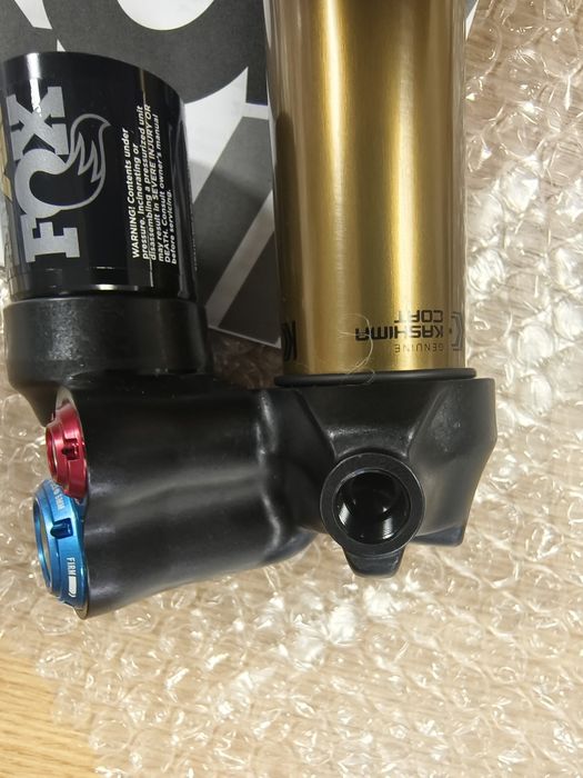 Заден амортисьор/Шок FOX Float X2 Factory 205x65mm Kashima Trunnion