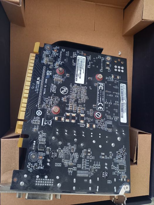 Видеокарта  1050 ti 4 gb