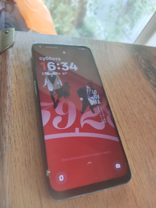 OnePlus 10 pro телефон