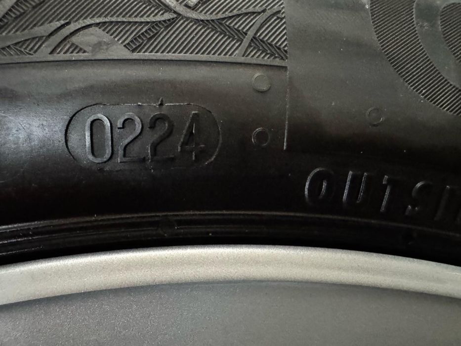 Продам комплект дисков с резиной