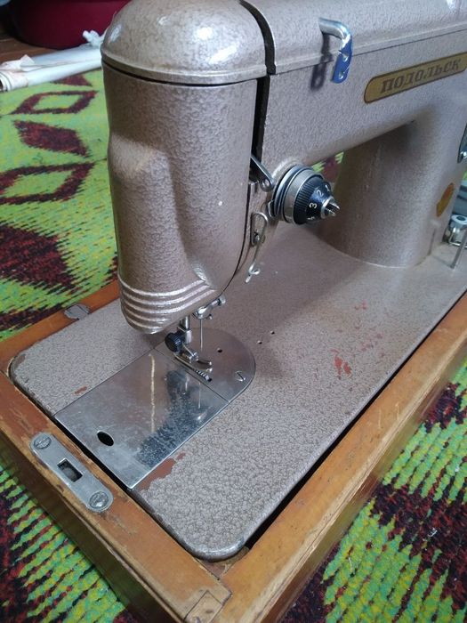 Швейная машинка,тикиш мощин
