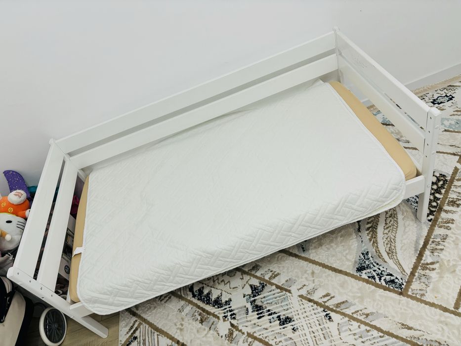 Кроватка детская б/у