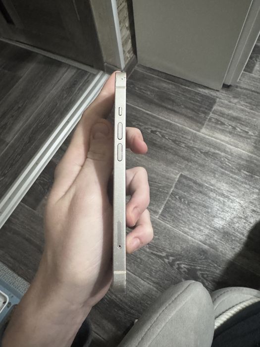 Айфон 13 128 гб аккум