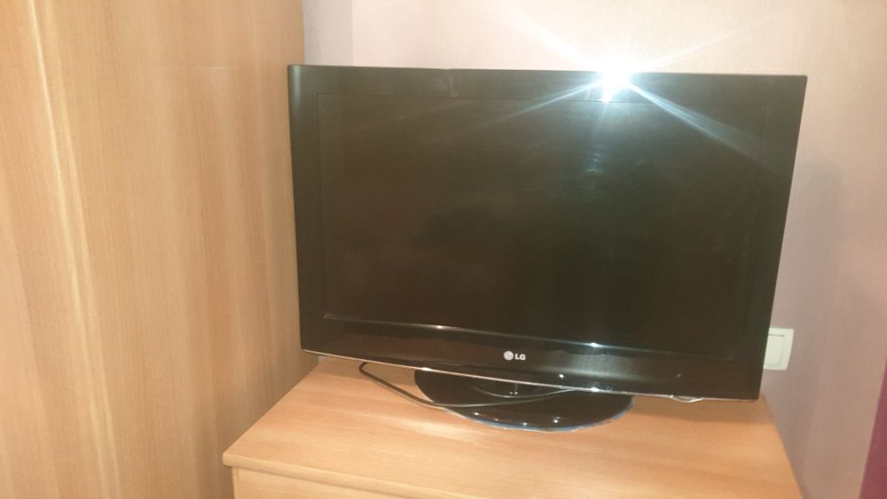 Телевизор LG, 32 диагональ