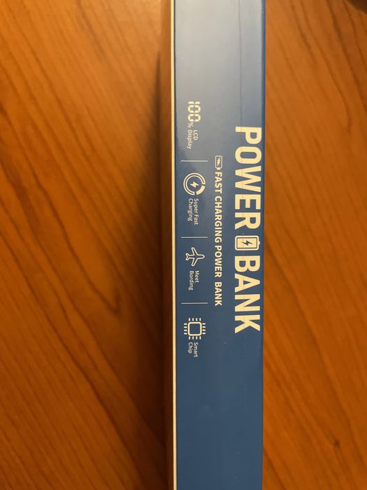 Новый пауэрбанк 10000 mAh, не распаковывался