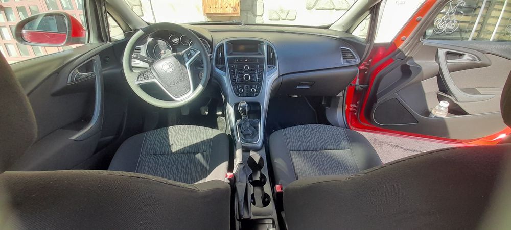 Opel astra j 1.7 Diesel 6trepte Fabricație 2013 Euro 5
