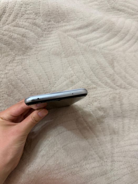 Телефон Сатамын  Xiaomi Redmi Note 9 Pro
