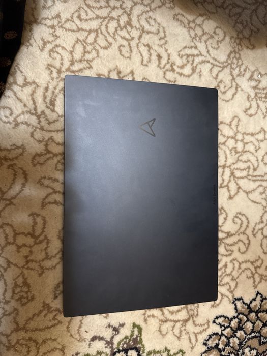 Asus Zeenbook 1TB