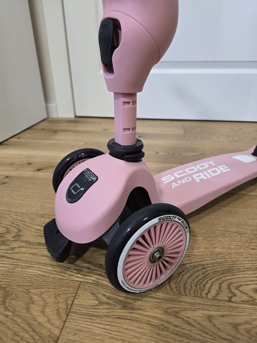Scoot & Ride Highwaykick 2в1 Rose – тротинетка в отлично състоян