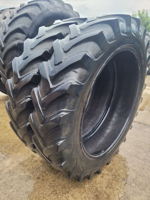 Anvelope tractor Alliance 12.4 R36 (Fără petece sau reprezentanții la cald)