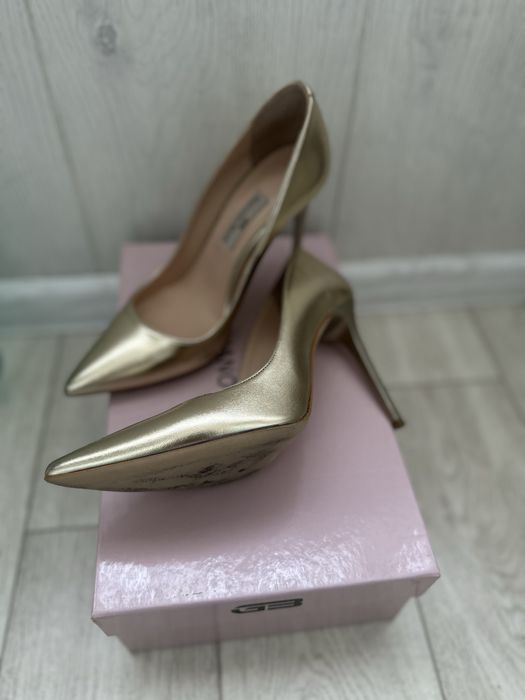 Туфли классические, лодочки