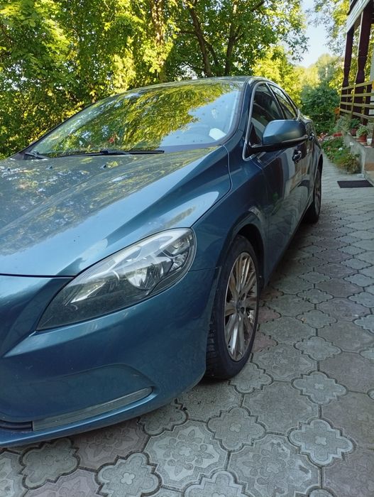 Vând Volvo V40 ,D2,2013