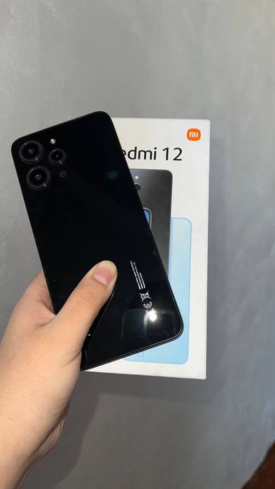 Xiaomii Redmi 12