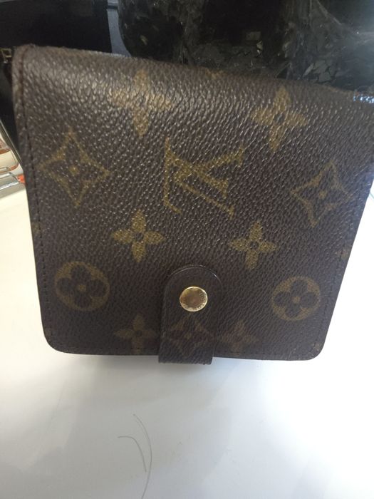 Louis Vuitton Monogram Compact Zip Wallet