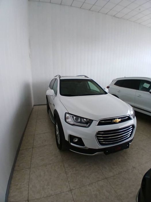 Captiva 2017 4 pozirsiya